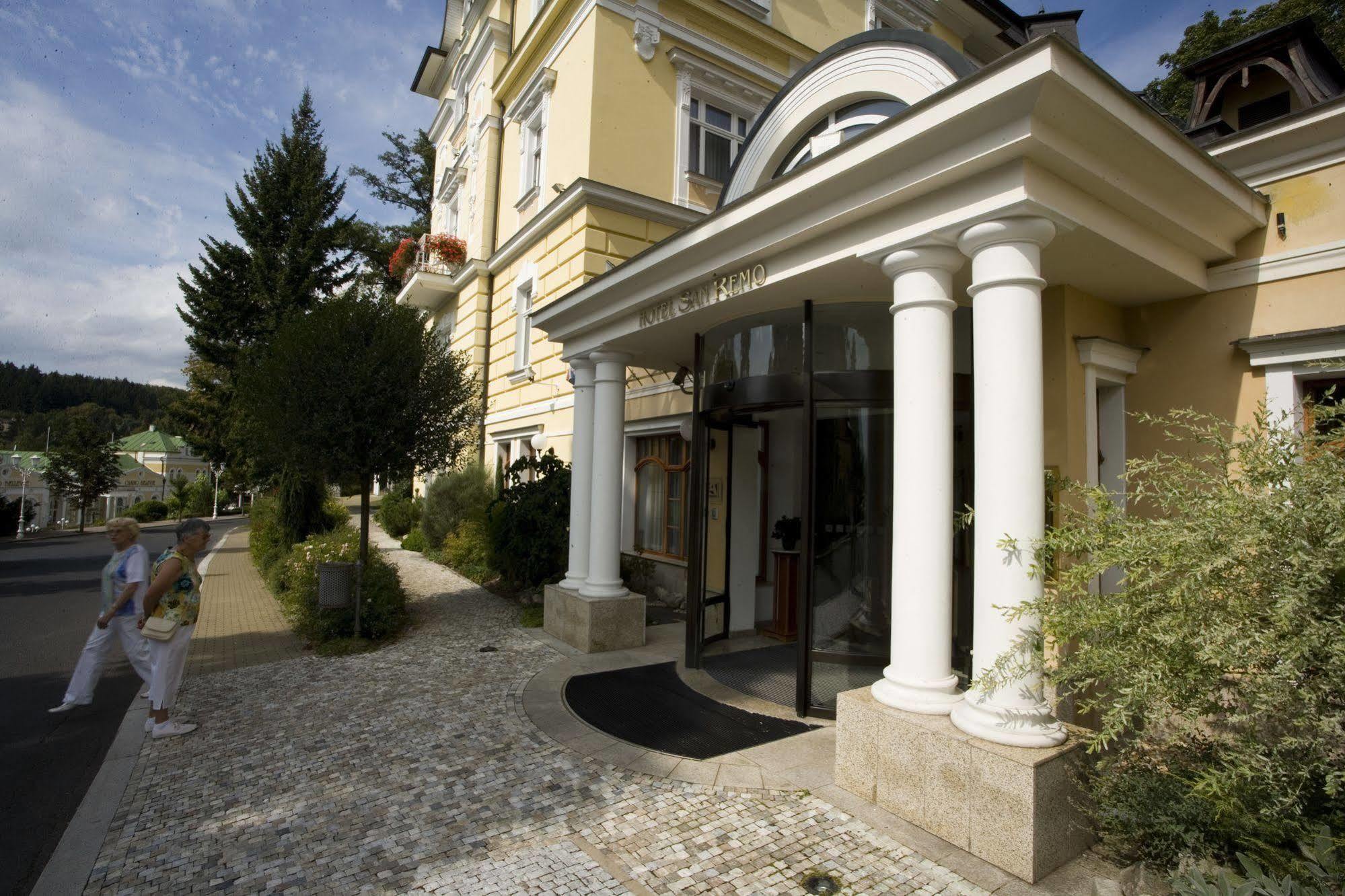 Orea Spa Hotel San Remo Маріанські Лазні Екстер'єр фото