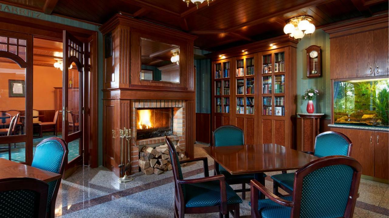 Orea Spa Hotel San Remo Маріанські Лазні Екстер'єр фото